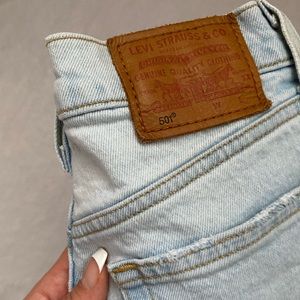 Levi’s 501 Original Cropped Jeans